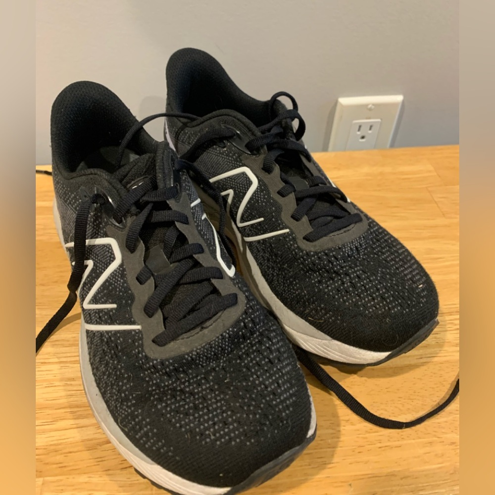 New Balance 880 running shoes